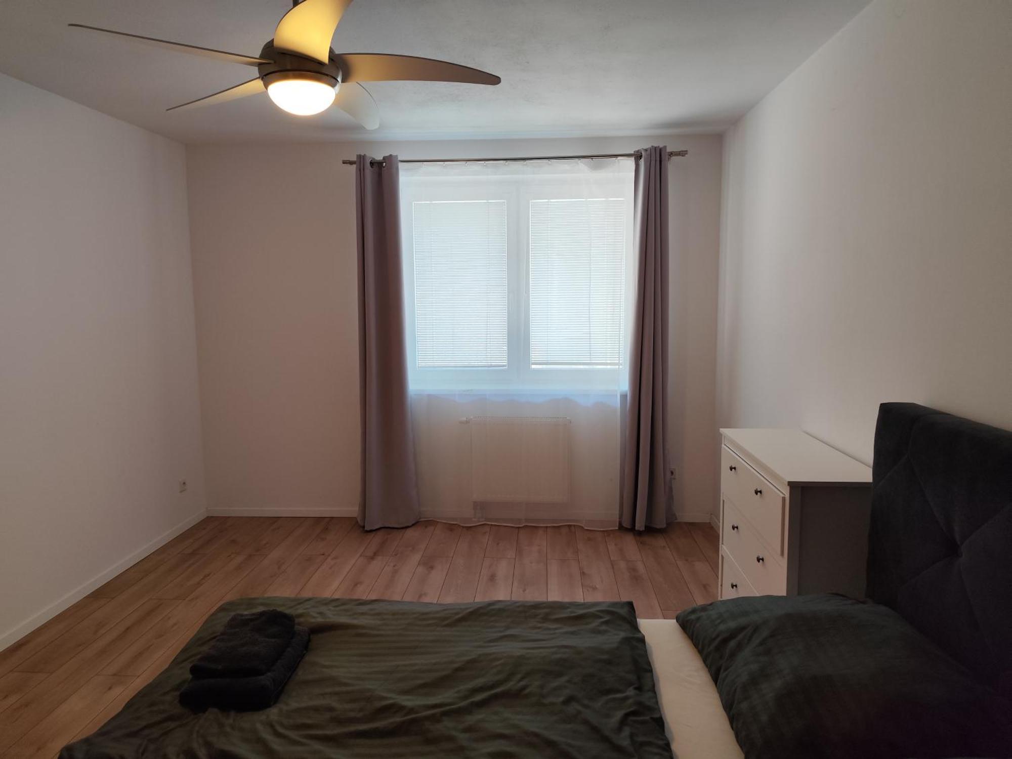 2 Room Apartment, Near Oc Galeria, Petrzalka Pozsony Kültér fotó